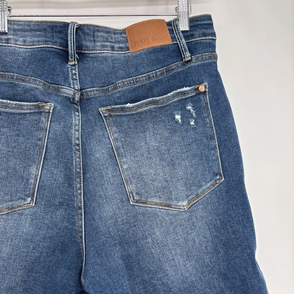 Judy Blue 1XL High Waist Tummy Control Long Shorts Dark Wash Stretch Denim Plus
